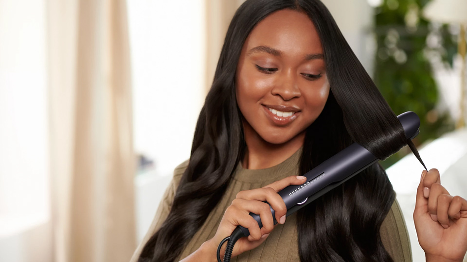 Matu fēns novēr&scaron; matu eliktrezē&scaron;anos