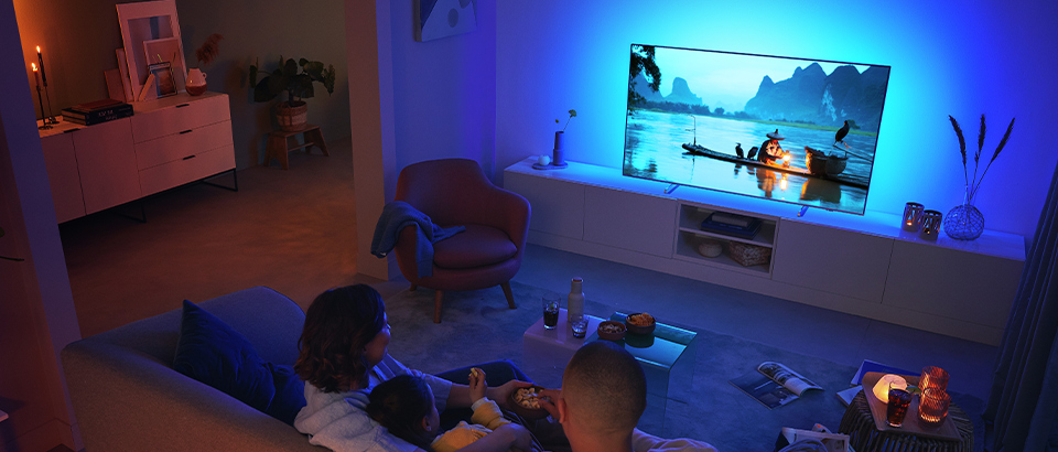 Philips Ambilight televizors | Labākais televizors filmām, kino vakaram